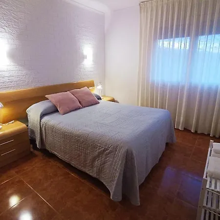 Apartmán Geminis, 5 Min Playa, Parking Gratis